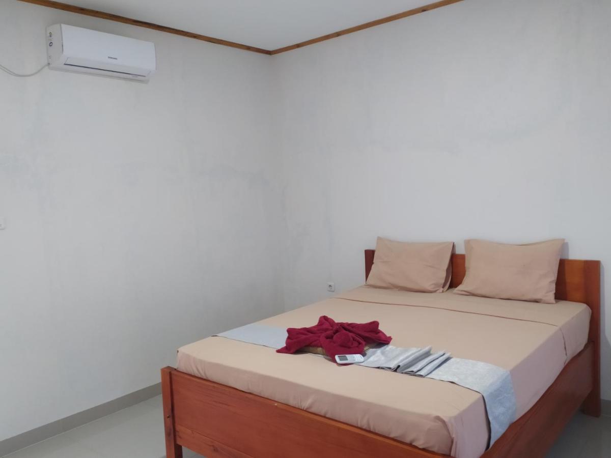 Kebun Homestay Kuta  Exterior photo
